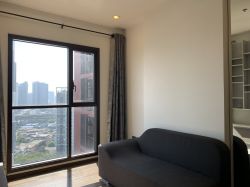 For Sale at Wyne by Sansiri 1 Bedroom 1 Bathroom size 35 sqm. 18th Floor 4,199,000 THB/month Fully furnished