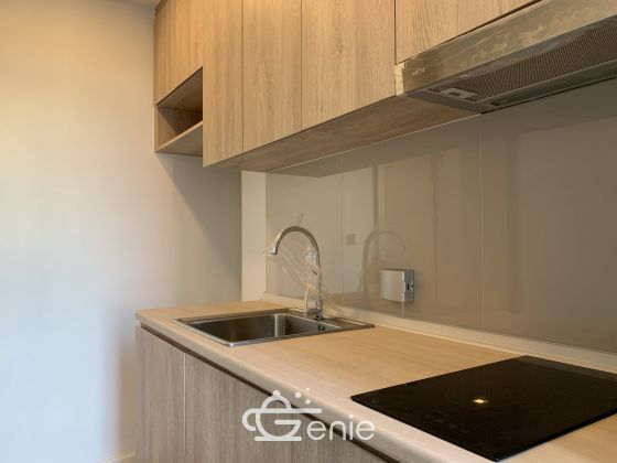 For Sale at Modiz Sukhumvit 50 Special Pirce 3,263,000THB 1 Bedroom 1 Bathroom Fully furnished