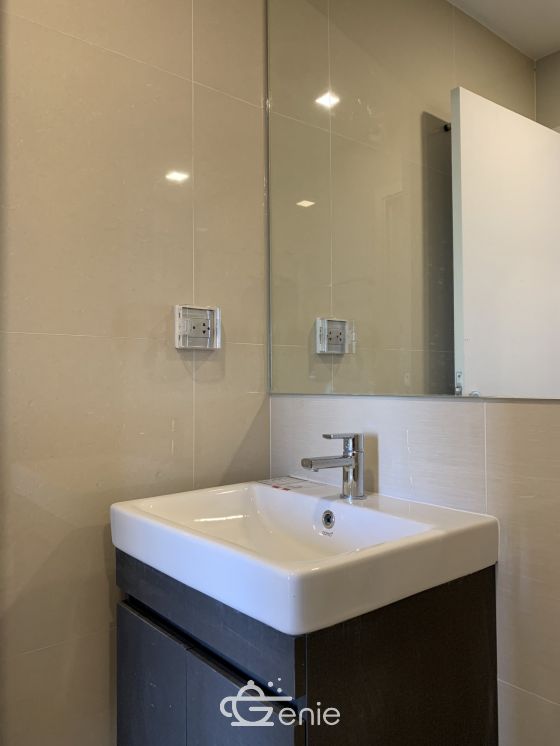 For Sale at Modiz Sukhumvit 50 Special Pirce 3,263,000THB 1 Bedroom 1 Bathroom Fully furnished
