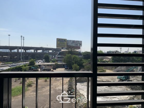 For Sale at Modiz Sukhumvit 50 Special Pirce 2,781,000THB 1 Bedroom 1 Bathroom Fully furnished