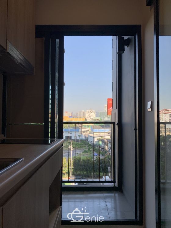 For Sale at Modiz Sukhumvit 50 Special Pirce 3,319,000THB 1 Bedroom 1 Bathroom Fully furnished