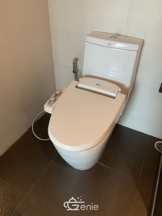 For rent at Eight Thonglor Residence 1 Bedroom 1 Bathroom Size 55 Sqm. 11th Floor 40,000THB/month Fully furnished (can negotiate)