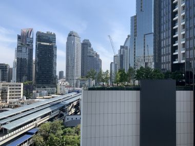 Noble Remix ให้เช่า ในราคาเพียง 30,000บาท/เดือน 1 ห้องนอน 52ตรม. วิวสวย ห้องใหญ่อยู่สบาย คอนโดเสย BTS ทองหล่อ เฟอร์นิเจอร์ครบพร้อมเข้าอยู่