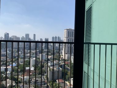 ให้เช่า Noble Remix  ในราคาเพียง 30,000บาท/เดือน 1 ห้องนอน 43 ตรม. วิวสวย ห้องใหญ่อยู่สบาย คอนโดเสย BTS ทองหล่อ เฟอร์นิเจอร์ครบพร้อมเข้าอยู่