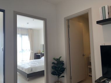 For rant at Life Sukhumvit 48 1 Bedroom 1 Bathroom 18,000THB/month Fully furnished