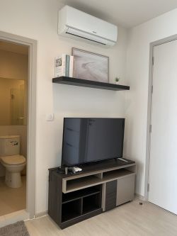 For rant at Life Sukhumvit 48 1 Bedroom 1 Bathroom 18,000THB/month Fully furnished