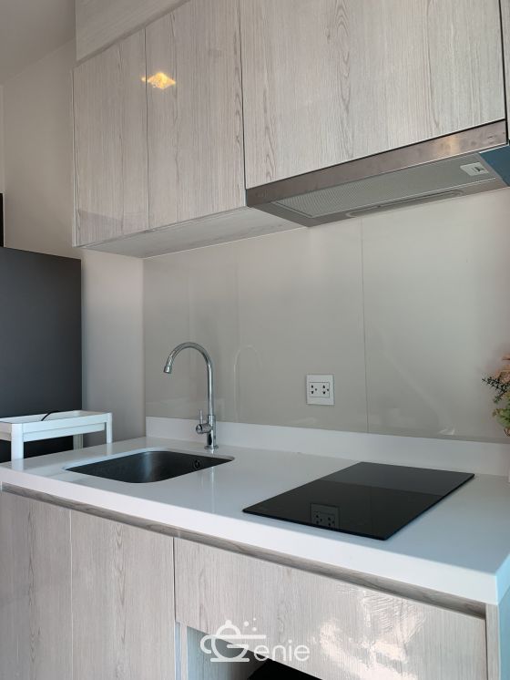 For rant at Life Sukhumvit 48 1 Bedroom 1 Bathroom 18,000THB/month Fully furnished