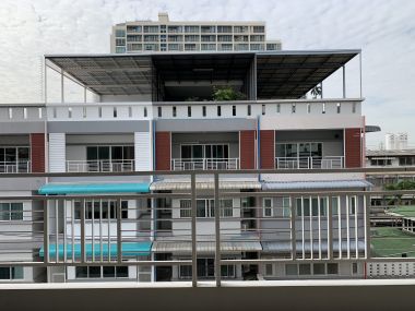 ขาย/เช่า Home Office พระราม 3 ซอย 41 ขาย 17,000,000 บาท เช่าเพียง 70,000บาท/เดือน 4 ชั้น 3 ห้องน้ำ ขนาด 35 ตรว. พื้นที่ใช้สอย 250 ตรม. มี Rooftop ใกล้ BTS วัดดอกไม้