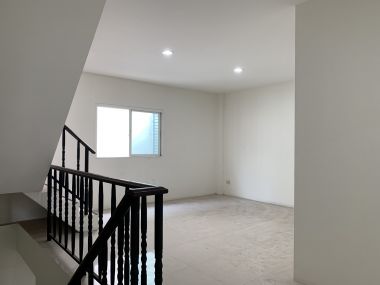 ขาย/เช่า Home Office พระราม 3 ซอย 41 ขาย 17,000,000 บาท เช่าเพียง 70,000บาท/เดือน 4 ชั้น 3 ห้องน้ำ ขนาด 35 ตรว. พื้นที่ใช้สอย 250 ตรม. มี Rooftop ใกล้ BTS วัดดอกไม้