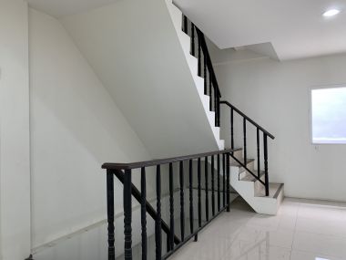 ขาย/เช่า Home Office พระราม 3 ซอย 41 ขาย 17,000,000 บาท เช่าเพียง 70,000บาท/เดือน 4 ชั้น 3 ห้องน้ำ ขนาด 35 ตรว. พื้นที่ใช้สอย 250 ตรม. มี Rooftop ใกล้ BTS วัดดอกไม้