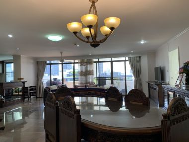 For Rent At The Waterford Park Sukhumvit 53 3 Bedrooms 4 Bathrooms 75,000THB/month Fully furnished Code 2785