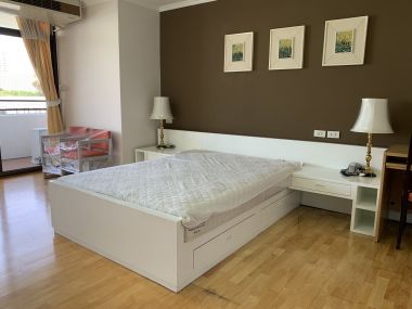 For Rent At The Waterford Park Sukhumvit 53 3 Bedrooms 4 Bathrooms 75,000THB/month Fully furnished Code 2785