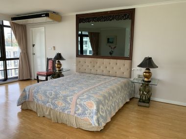 For Rent At The Waterford Park Sukhumvit 53 3 Bedrooms 4 Bathrooms 75,000THB/month Fully furnished Code 2785