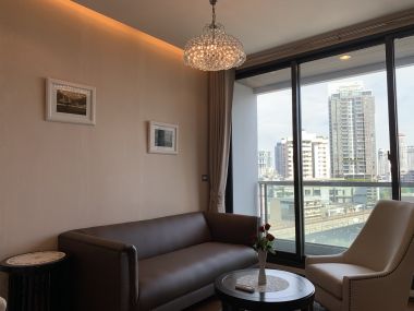 ปล่อยเช่า! The Address Sukhumvit 28 ในราคาเพียง 40,000บาท/เดือน 1 ห้องนอน 1 ห้องน้ำ 55ตรม. ใกล้ BTS พร้อมพงษ์ เฟอร์นิเจอร์ครบพร้อมเข้าอยู่ รหัส 2786