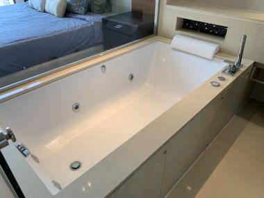 ปล่อยเช่า! The Address Sukhumvit 28 ในราคาเพียง 40,000บาท/เดือน 1 ห้องนอน 1 ห้องน้ำ 55ตรม. ใกล้ BTS พร้อมพงษ์ เฟอร์นิเจอร์ครบพร้อมเข้าอยู่ รหัส 2786