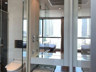 ปล่อยเช่า! The Address Sukhumvit 28 ในราคาเพียง 40,000บาท/เดือน 1 ห้องนอน 1 ห้องน้ำ 55ตรม. ใกล้ BTS พร้อมพงษ์ เฟอร์นิเจอร์ครบพร้อมเข้าอยู่ รหัส 2786