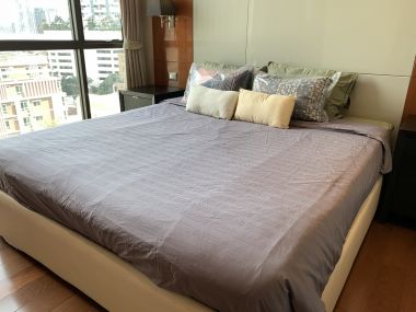 ปล่อยเช่า! The Address Sukhumvit 28 ในราคาเพียง 40,000บาท/เดือน 1 ห้องนอน 1 ห้องน้ำ 55ตรม. ใกล้ BTS พร้อมพงษ์ เฟอร์นิเจอร์ครบพร้อมเข้าอยู่ รหัส 2786