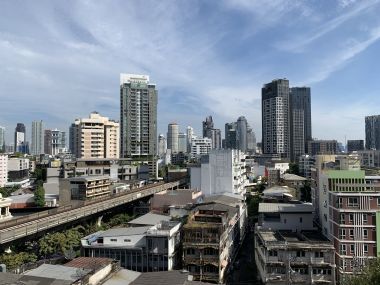 ปล่อยเช่า! The Address Sukhumvit 28 ในราคาเพียง 40,000บาท/เดือน 1 ห้องนอน 1 ห้องน้ำ 55ตรม. ใกล้ BTS พร้อมพงษ์ เฟอร์นิเจอร์ครบพร้อมเข้าอยู่ รหัส 2786