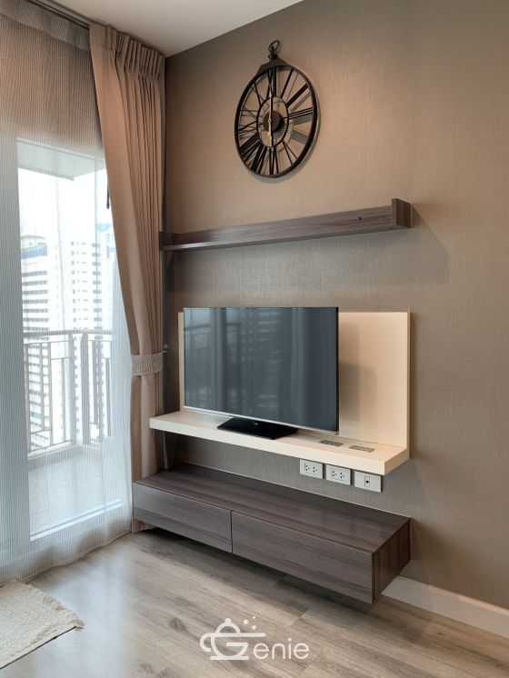 Sell ​​Centric Sathorn - Saint Louis 2 bedrooms, 2 bathrooms, price only 15,000,000 baht Half transfer fee, near BTS St. Louis, fully furnished, ready to move in Code 2792