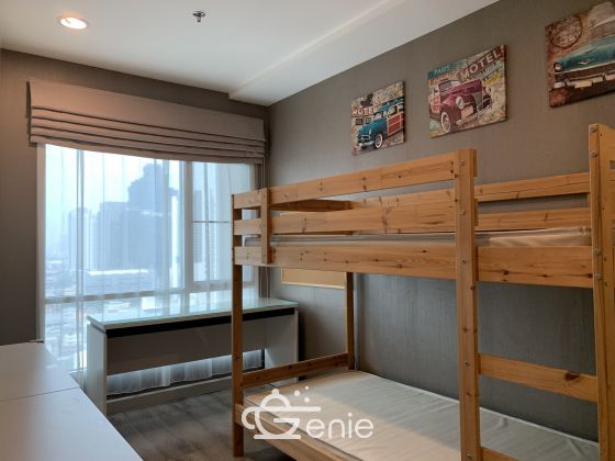 Sell ​​Centric Sathorn - Saint Louis 2 bedrooms, 2 bathrooms, price only 15,000,000 baht Half transfer fee, near BTS St. Louis, fully furnished, ready to move in Code 2792