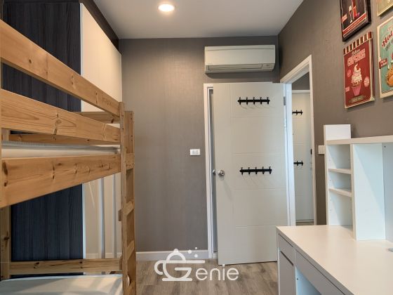 Sell ​​Centric Sathorn - Saint Louis 2 bedrooms, 2 bathrooms, price only 15,000,000 baht Half transfer fee, near BTS St. Louis, fully furnished, ready to move in Code 2792