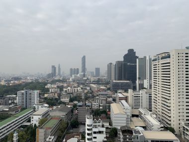 Sell ​​Centric Sathorn - Saint Louis 2 bedrooms, 2 bathrooms, price only 15,000,000 baht Half transfer fee, near BTS St. Louis, fully furnished, ready to move in Code 2792