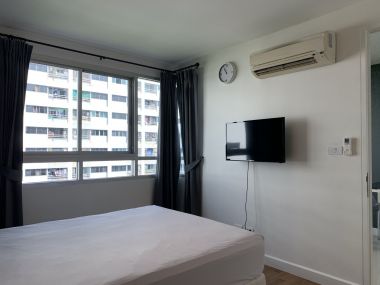 ** Hot Deal! ** For rent/sale at The Clover Thonglor 1 Bedroom 1 Bathroom Size : 39 Sq.m. Fully furnished Code 2794