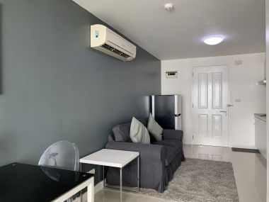 ** Hot Deal! ** For rent/sale at The Clover Thonglor 1 Bedroom 1 Bathroom Size : 39 Sq.m. Fully furnished Code 2794