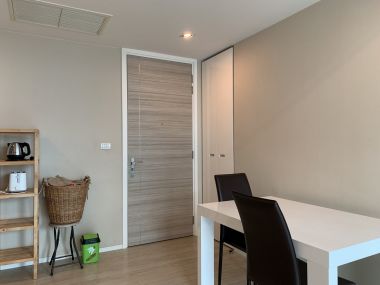 For rent at The Room Sukhumvit 21 1 Bedroom 1 Bathroom 30,000THB/month Fully furnished