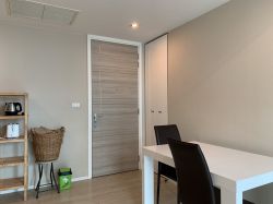 คอนโดให้เช่า The Room Sukhumvit 21 เพียง 30,000บาท/เดือน 1 ห้องนอน 1 ห้องน้ำ 50 ตรม. เฟอร์นิเจอร์ครบพร้อมเข้าอยู่