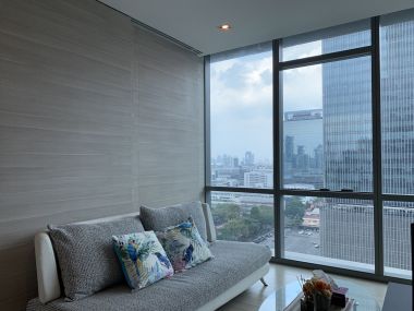 For rent at The Room Sukhumvit 21 1 Bedroom 1 Bathroom 30,000THB/month Fully furnished