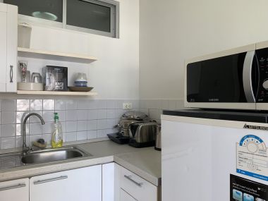 ปล่อยเช่า! Condo One X Sukhumvit 26 ในราคาเพียง 16,000 บาท/เดือน สตูดิโอ 1 ห้องน้ำ 35 ตรม. ใกล้ BTS พร้อมพงษ์ เฟอร์นิเจอร์ครบพร้อมเข้าอยู่ (ต่อรองราคาได้)