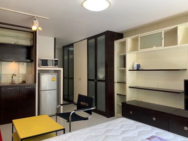 Rent out! Raintree Villa for only 13,000 baht/month Studio 1 bathroom 32 sq m. Near BTS Thong Lo, fully furnished, ready to move in Code  2806