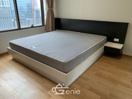 For rent! at The Emporio Place 1 Bedroom 1 Bathroom 35,000 THB/month Fully furnished