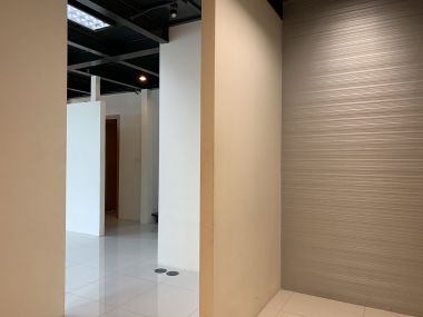 Special price!!! for rent! at The Emporio Place 2 Bedroom 2 Bathroom 60,000THB/month Fully furnished