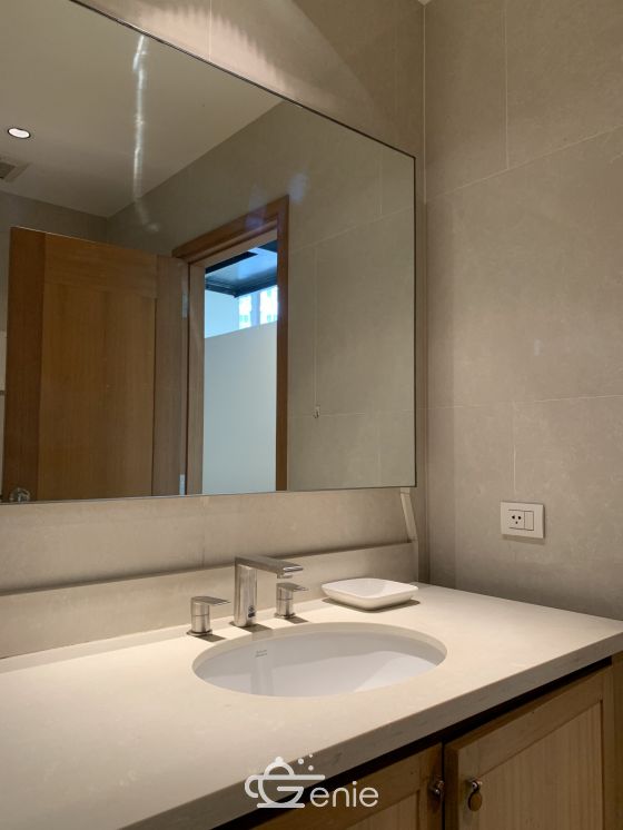 Special price!!! for rent! at The Emporio Place 2 Bedroom 2 Bathroom 60,000THB/month Fully furnished