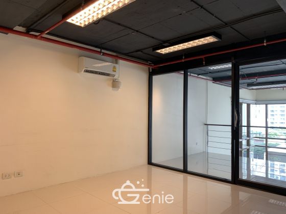 Special price!!! for rent! at The Emporio Place 2 Bedroom 2 Bathroom 60,000THB/month Fully furnished