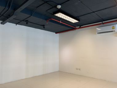 Special price!!! for rent! at The Emporio Place 2 Bedroom 2 Bathroom 60,000THB/month Fully furnished