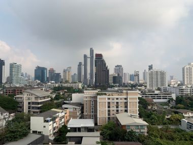 Rent out! Maru Ekkamai for only 35,000 baht/month, 1 bedroom, 1 bathroom, 35.5 sq m., near BTS Ekkamai, fully furnished, ready to move in.