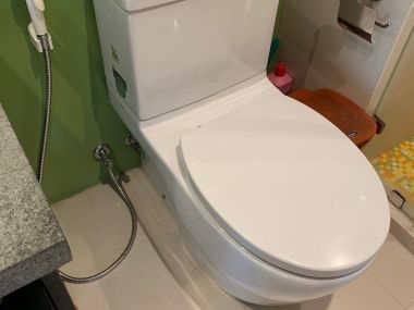 Sell/rent!! Plus 38 Hip, price 4,900,000 baht, rent for only 22,000 baht/month Large room, comfortable, size 50 sq m., near BTS Thonglor, fully furnished, ready to move in.