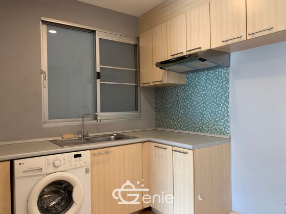 For Sale !!! Plus 38 Hip 1 bedroom, bathroom, price only 4,500,000 baht, half transfer fee, near BTS Thonglor, fully furnished, ready to move in