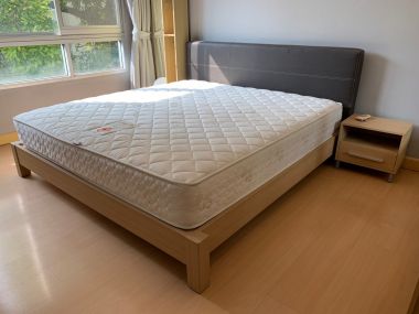 For Sale !!! Plus 38 Hip 1 bedroom, bathroom, price only 4,500,000 baht, half transfer fee, near BTS Thonglor, fully furnished, ready to move in