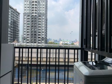 Hot Deal! For Rent at The Base Park East Sukhumvit 77 1 Bedroom 1 Bathroom 14,000 THB/Month Fully furnishe