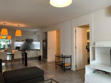 Rent out! Raintree Villa for only 20,000 baht/month, 1 bedroom, 1 bathroom, 66 sq m., near BTS Thonglor, fully furnished, ready to move in.