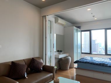 For rent!!!  at Blocs 77 1 Bedroom 1 Bathroom 12,000THB/month Fully furnished Condo for rent at Blocs 77
