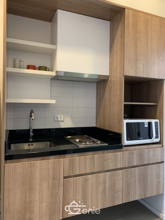 Rent out! Blocs 77 for only 13,000 baht/month Studio 1 bathroom 31 sq m. Near BTS On Nut, fully furnished, ready to move in.