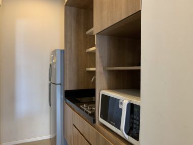 Rent out! Blocs 77 for only 13,000 baht/month Studio 1 bathroom 31 sq m. Near BTS On Nut, fully furnished, ready to move in.