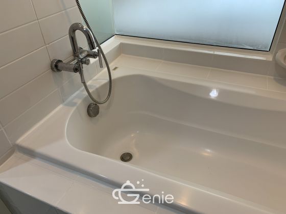 For sale at Ideo Mix Sukhumvit 103 1 Bedroom 1 Bathroom 2,850,000THB Transfer fee 50/50 Fully furnished