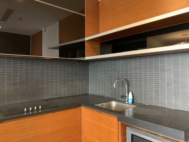 Sell l!!! ASHTON MORPH 38 for a price of 13,500,000 including all expenses, 2 bedrooms, 2 bathrooms, 71 sq m., near BTS Thonglor-Ekkamai. Fully furnished and ready to move in