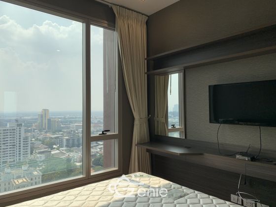 Sell l!!! ASHTON MORPH 38 for a price of 13,500,000 including all expenses, 2 bedrooms, 2 bathrooms, 71 sq m., near BTS Thonglor-Ekkamai. Fully furnished and ready to move in